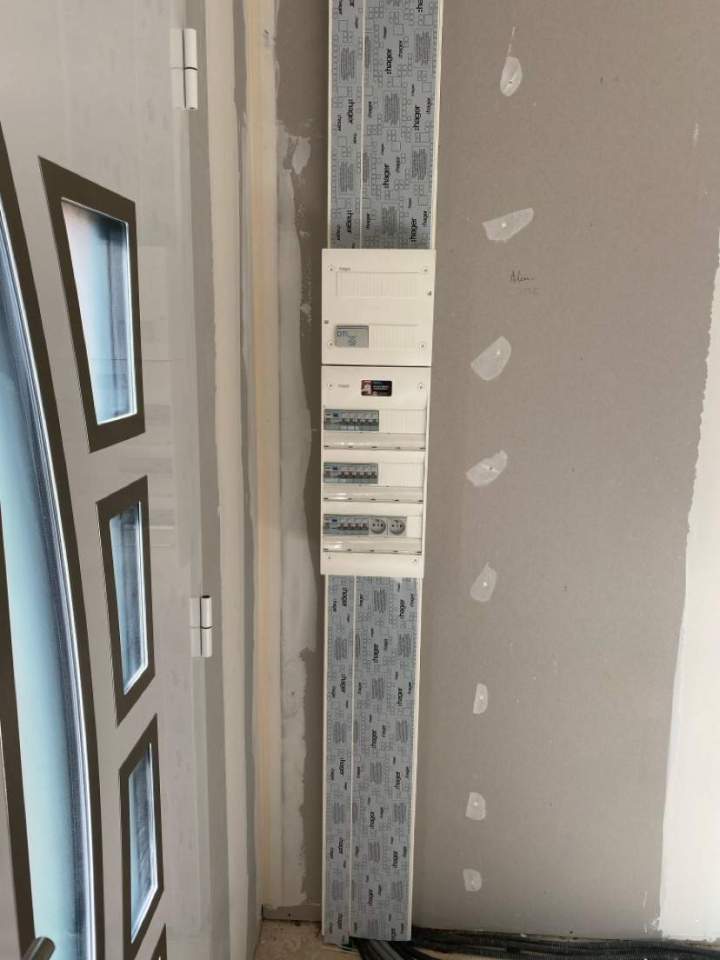 Pose de mise en norme électrique  Selles-Sur-Cher